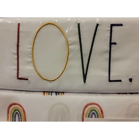 Rae Dunn LOVE Rainbows QUEEN Sheet Set Pillowcases Bedding LBGT Pride NEW - Picture 3 of 5